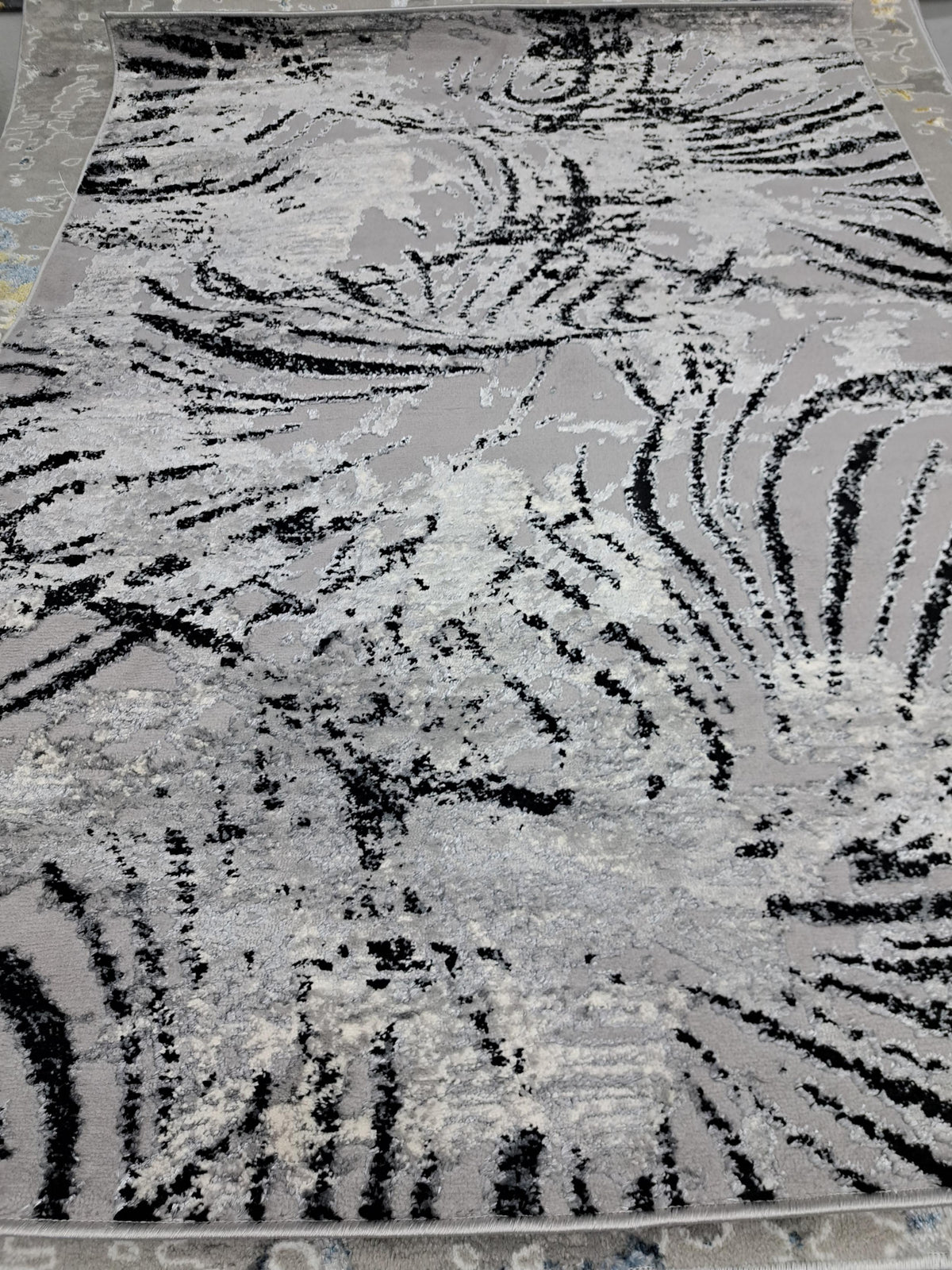 Alin rug in dark grey / black, 120 x 170 cm