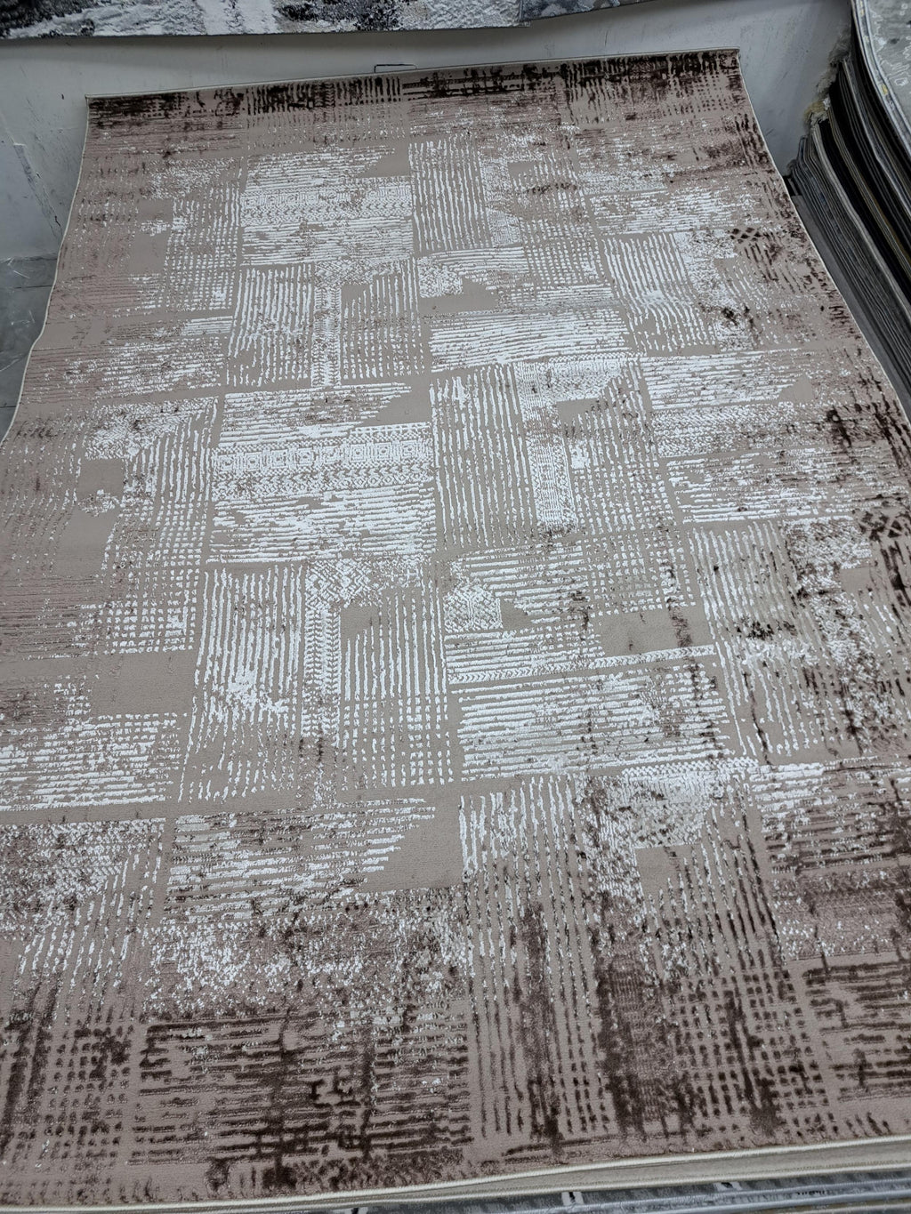 Joburg rug in brown / brown, 200 x 290 cm
