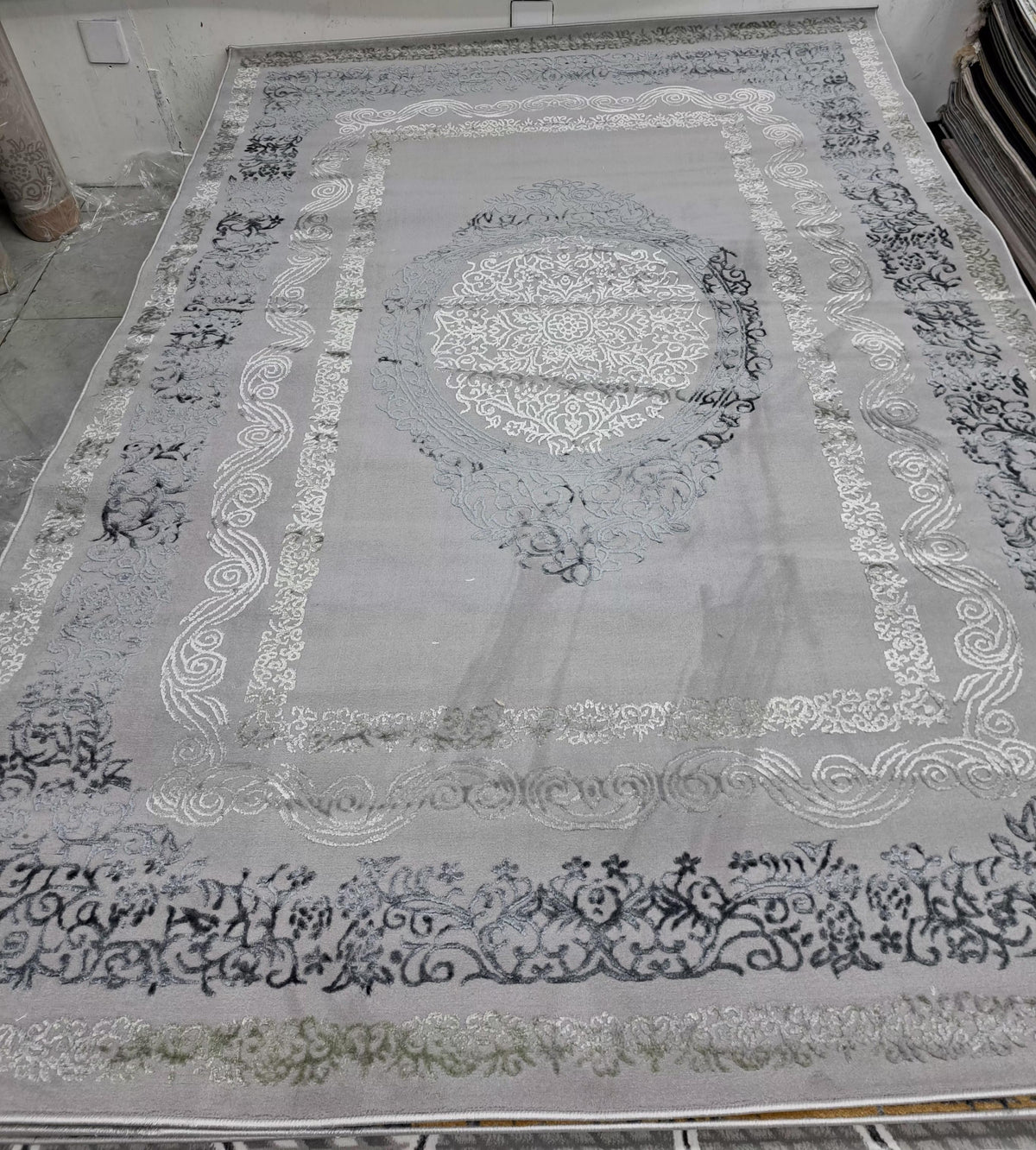 Joburg rug in dark grey / green, 200 x 290 cm